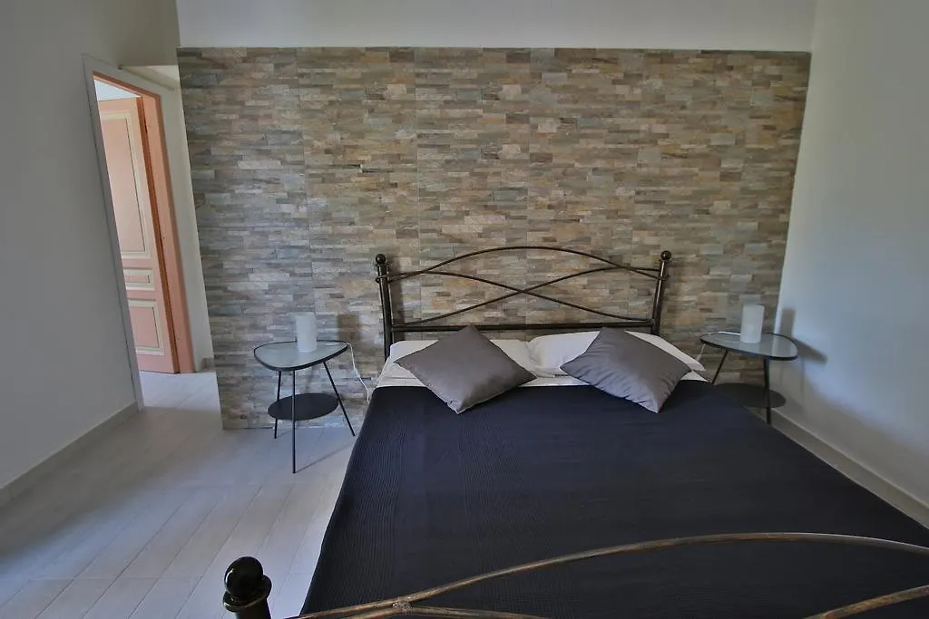 Bed and Breakfast Li Piri San Teodoro