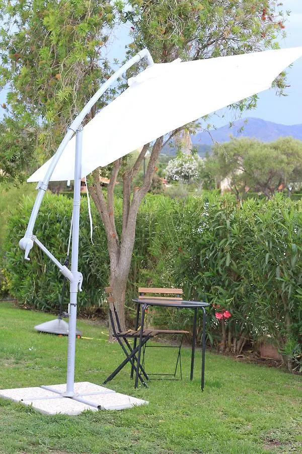Bed and Breakfast Li Piri San Teodoro  Bed & Breakfast San Teodoro (Sardinia)